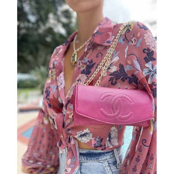 CHANEL Handbags - Chanel CC Timeless Caviar Wallet on Chain Double Flap in Pink